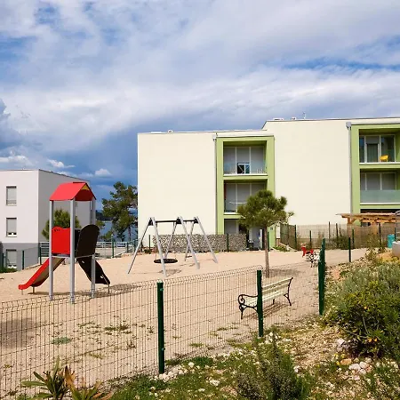 No 12 Apartament